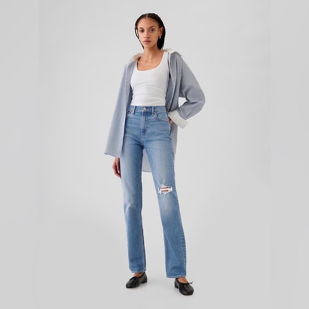 NWT GAP High Rise 90’s Slim Straight Jeans